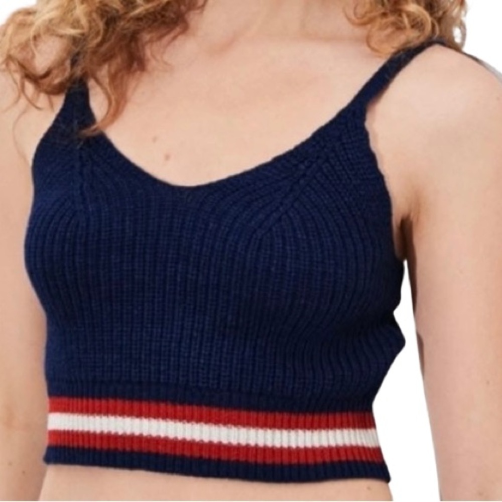 ❤️ 🆕 AMERICAN EAGLE Cropped knit cami size medium NWT